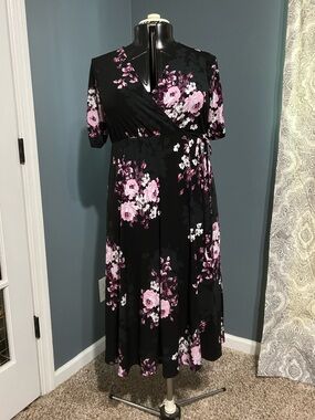 Floral Wrap Midi Dress - Black with Pink Floral